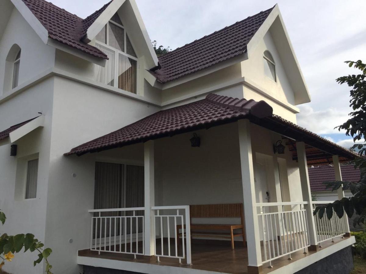 Mirth Hotels And Resorts Kanthalloor Eksteriør bilde